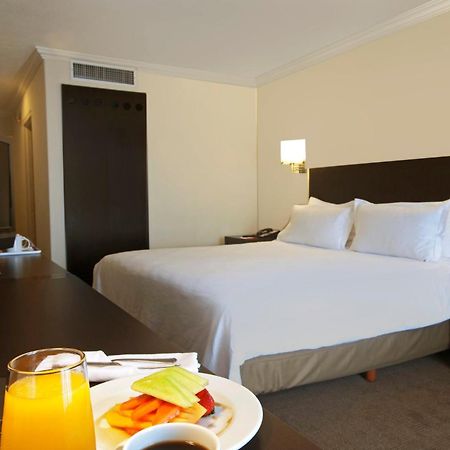 Fiesta Inn Toluca Centro Kültér fotó